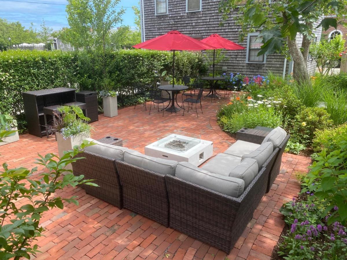 Seven Sea Street Inn Nantucket Exteriör bild